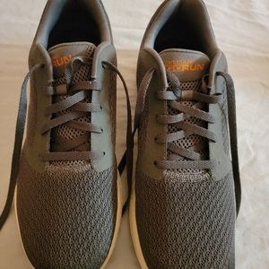 Men's casual shoe